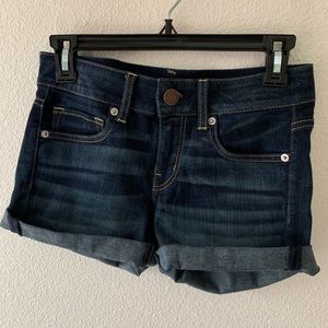 American Eagle Jean Shorts (Super Stretch) Size 2